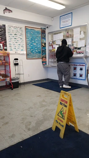 Blue Lakes Fresh Fish and wings and chicken fry photo 4